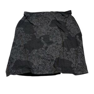 Gloria Vanderbilt Black Paisley A-Line Skirt - X-Large - 92/8 Poly Spandex
